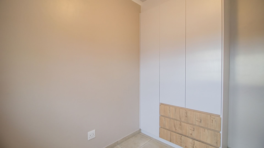 4 Bedroom Property for Sale in Country Club Western Cape